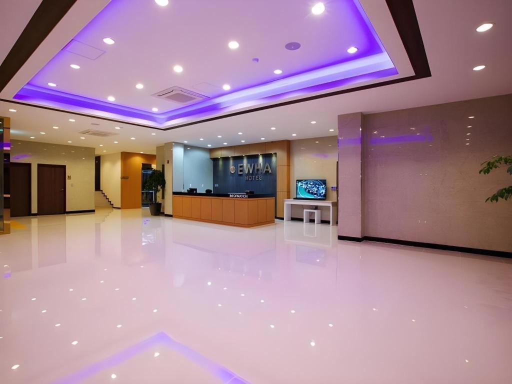 Ewha Hotel Чеджудо Экстерьер фото